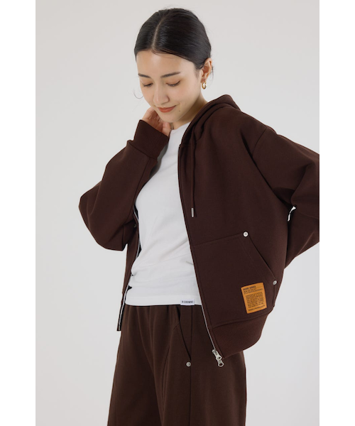MEETS SHOP｜ライブ配信やスタッフ投稿をお届け！