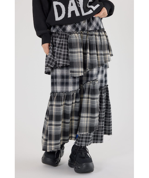 ランダムティアードチェックスカート