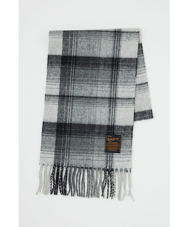 チェックマフラー