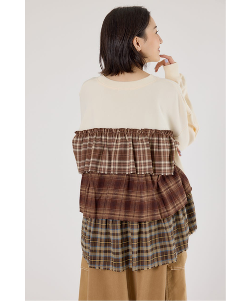 バックティアードトップス