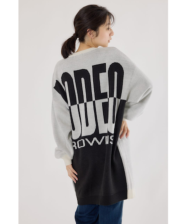 バックバイカラーロゴニットワンピース