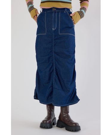 シャーリングマキシスカート