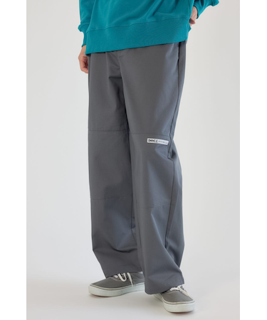 utilityダブルニーパンツ