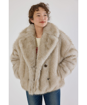 フェイクファーピーコート