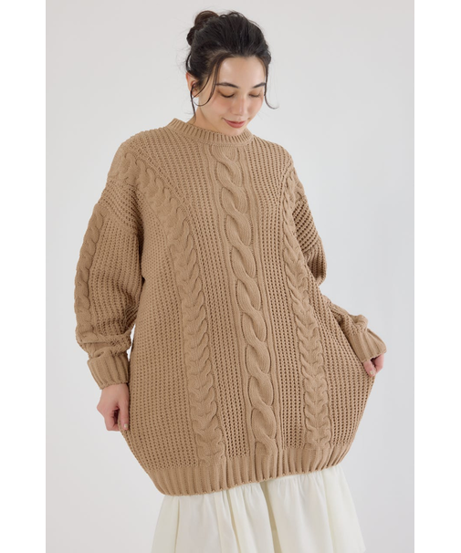 ケーブルモールニットワンピース