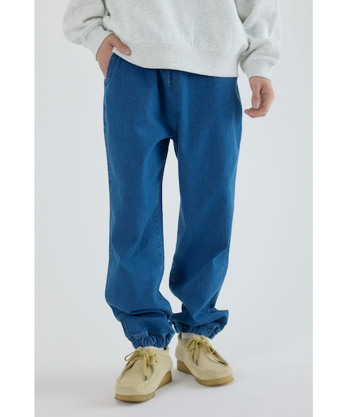 チルイージーデニムJOGパンツ