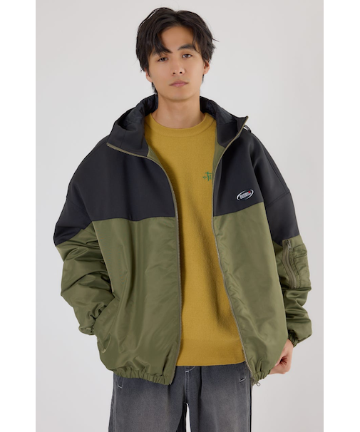 バイカラーフーデッドブルゾン