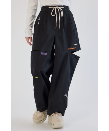 embroideryサイドジップパンツ