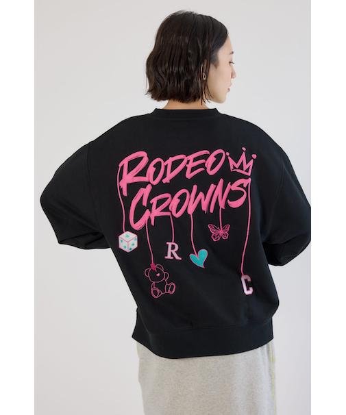 【UNISEX】Dangling Charmsスウェット