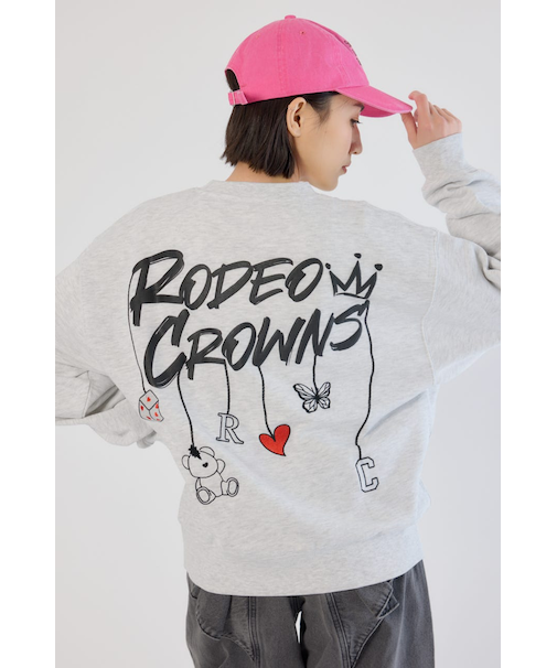 【UNISEX】Dangling Charmsスウェット