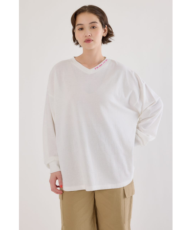 梨地VネックロングスリーブTシャツ