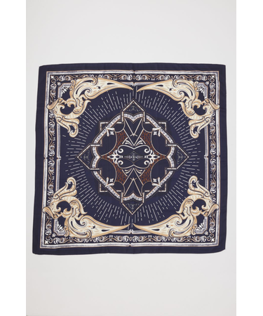 クラシカルビッグスカーフ