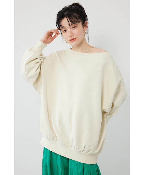 オフショルダースウェットトップス