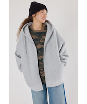 エンボスBIG ZIPパーカー