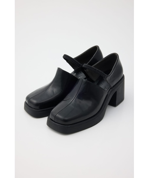 セパレートヒールパンプス