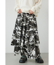 CAMOランダムティアードスカート