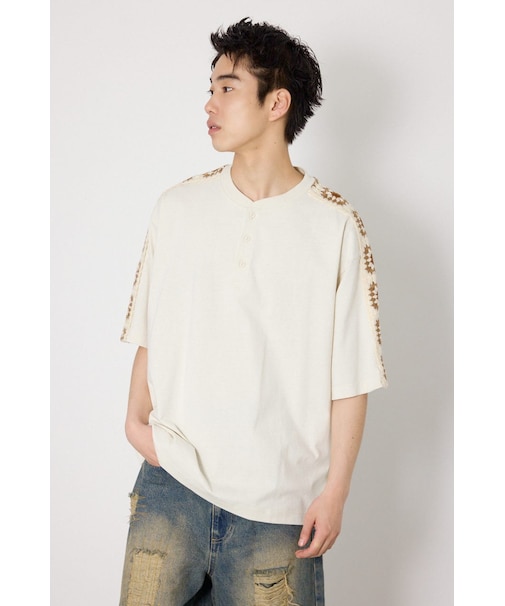 クロシェラインヘンリーTシャツ