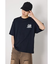 POP CAPS Tシャツ