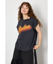 ロゴスタッズトップス