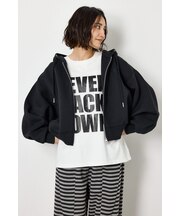 エンボス W-ZIP ショート パーカー