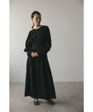 ウエストタックボリュームスリーブワンピース