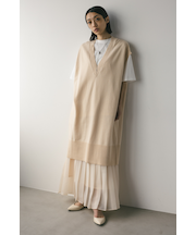 オーバーサイズニットベスト