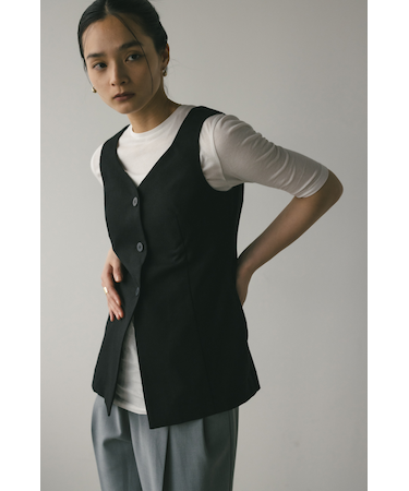 リネンミックスカーブネックベスト