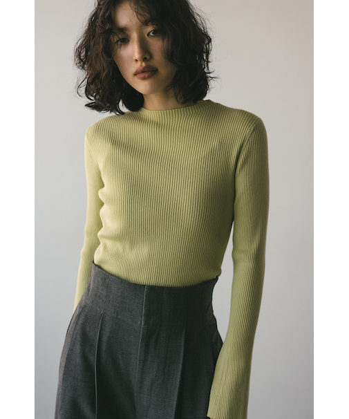 ニュアンスフレアスリーブニット