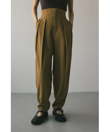 バックリボンフォルムパンツ