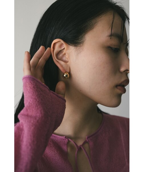 プランプドームピアス