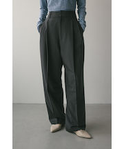 ベーシックツータックパンツ