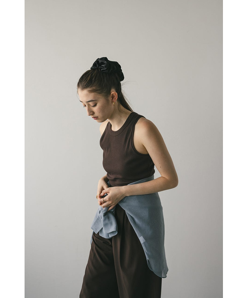 ヘムラウンドタンクトップ