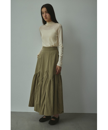 スラッシュパネルスカート