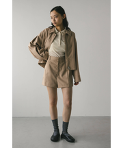 フォルムショートパンツ