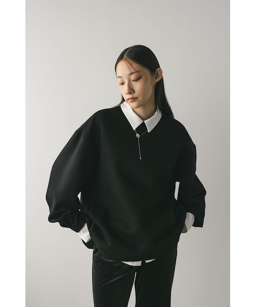 バックパネルポンチスウェットトップ