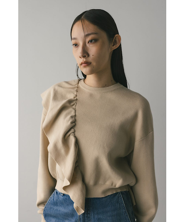 アシンメトリーフリルニット