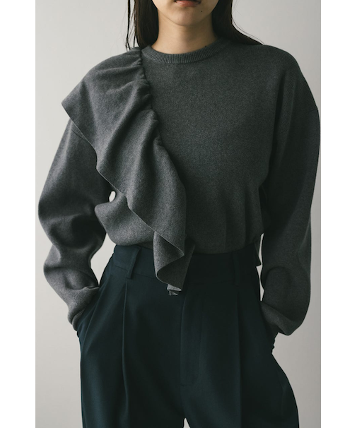 アシンメトリーフリルニット