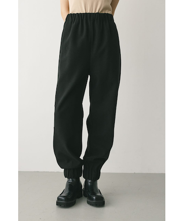 ヘムギャザーフォルムパンツ