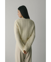 フラッフィーニットトップ