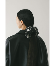 フワラープリントシュシュ