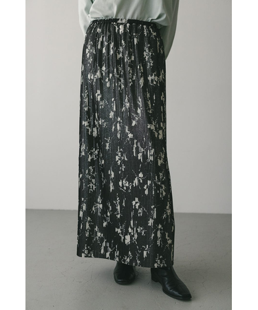 フラワープリントプリーツスカート