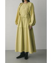 ウエストドロストティアードワンピース