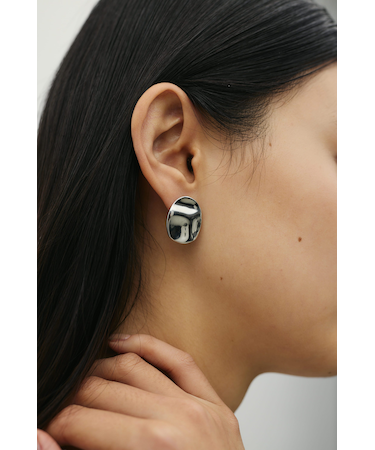 ラバフラットピアス