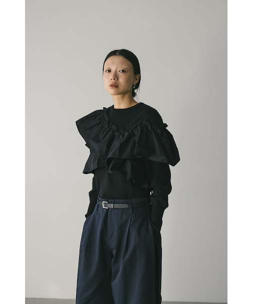 アシンメトリーフリルニットトップ