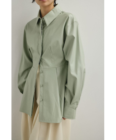 フェイクレザータックシャツ