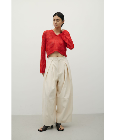 アイレットレースフーディー