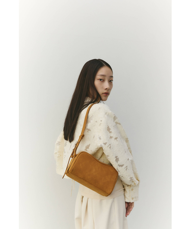 Wストラップカーブバッグ