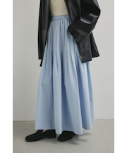 タックプリーツフレアスカート