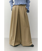 ディープタックワイドパンツ