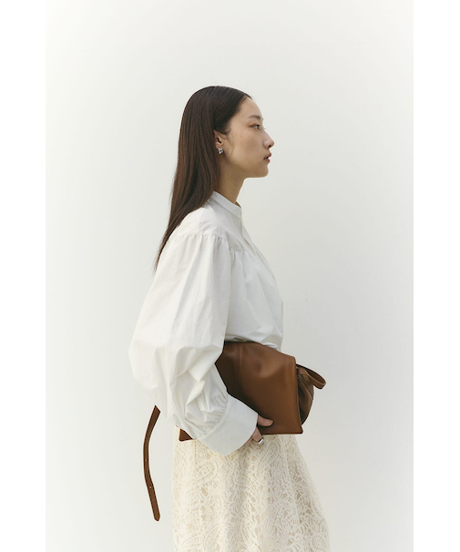 ギャザーバルーンブラウス